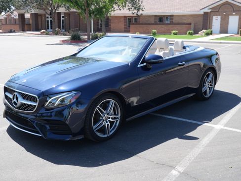 Used 2020 Mercedes-Benz E 450 Cabriolet image 4