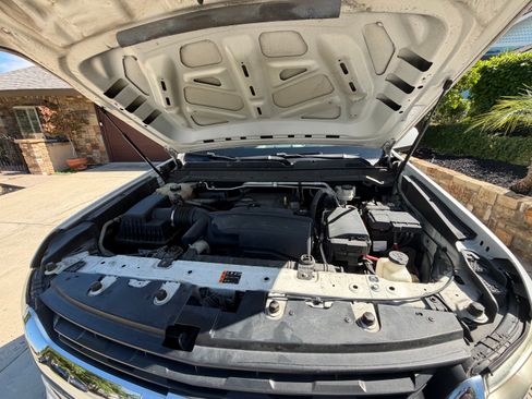 Used 2018 Chevrolet Colorado W/T w/ WT Convenience Package RWD image 4