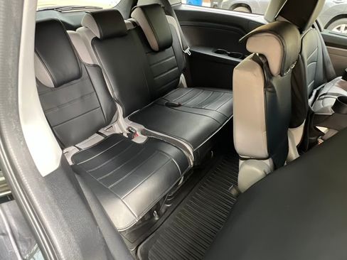 Used 2019 Honda Odyssey EX image 10