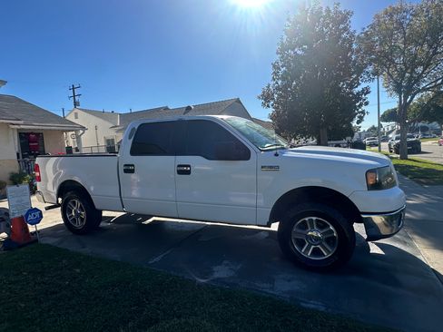 Used 2006 Ford F150 XLT image 5