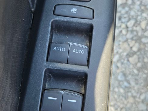 Used 2016 Honda Civic LX image 4