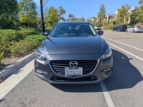 Used 2017 MAZDA MAZDA3 Touring FWD image 6