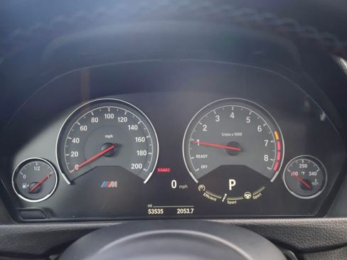 Used 2015 BMW M4 Coupe RWD image 17
