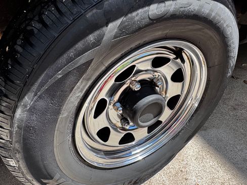 Used 1994 Nissan Pickup XE image 12