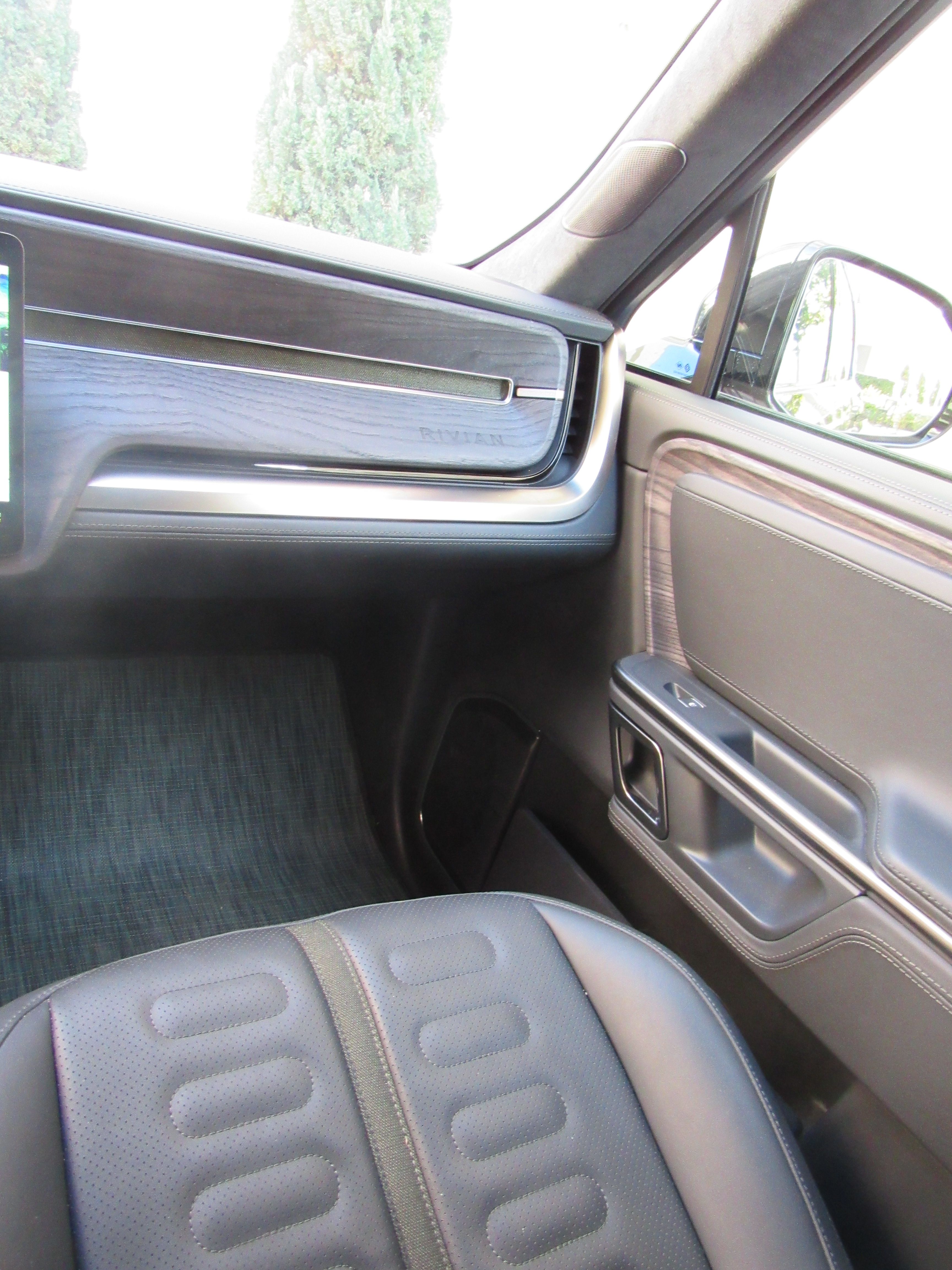 Used 2023 Rivian R1S Adventure Quad AWD/4WD image 11