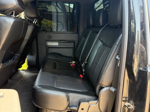 Used 2015 Ford F250 Lariat w/ Lariat Ultimate Package AWD/4WD image 14