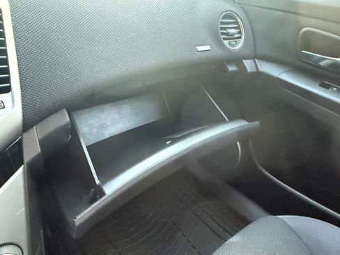 Used 2014 Chevrolet Cruze LT w/ All-Star Edition image 28