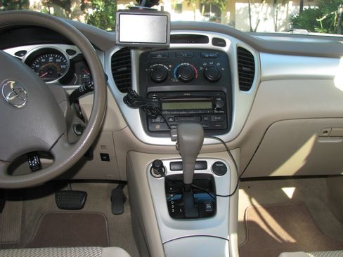 Used 2005 Toyota Highlander 2WD V6 image 15