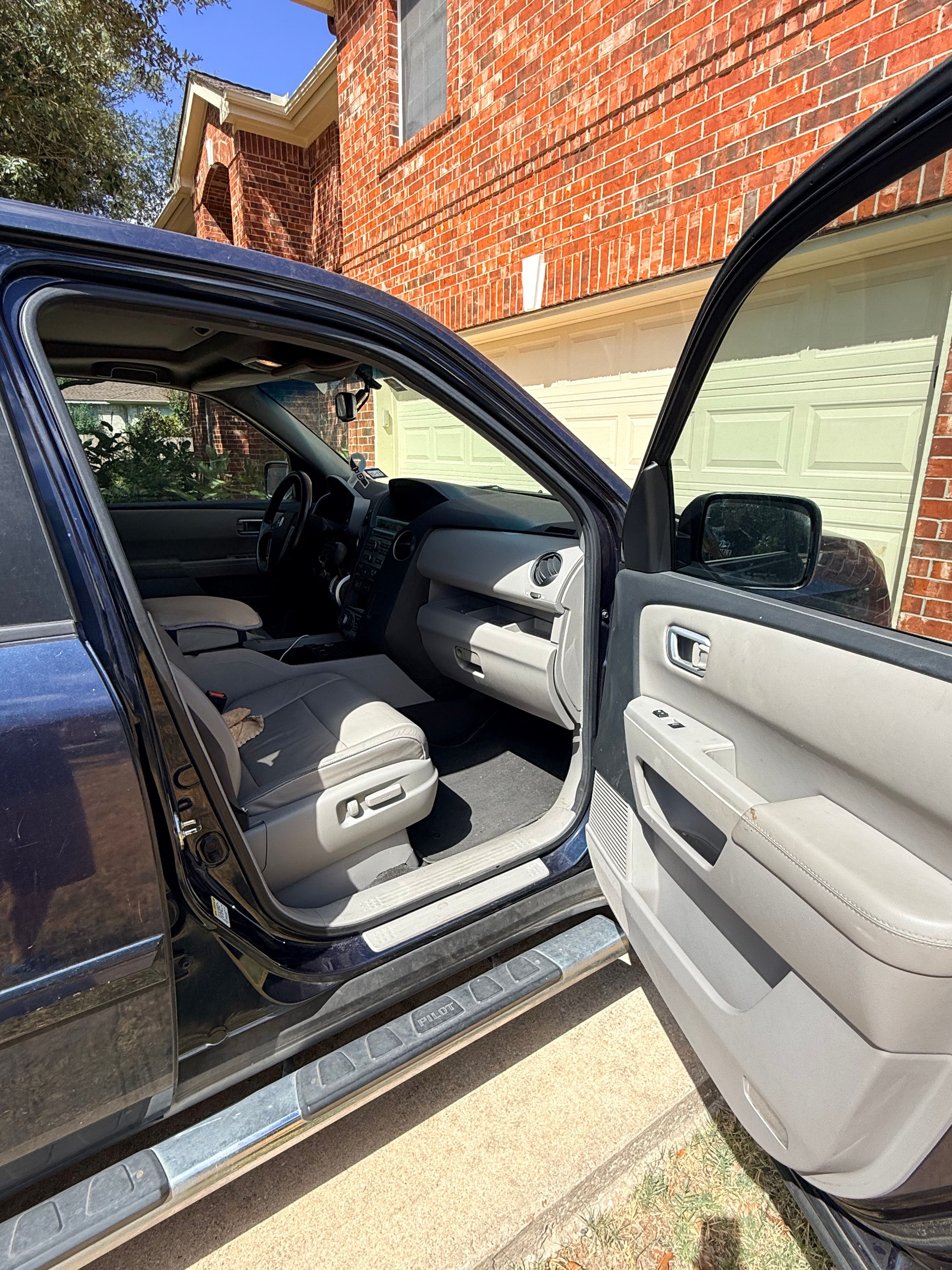 Used 2011 Honda Pilot EX-L image 13