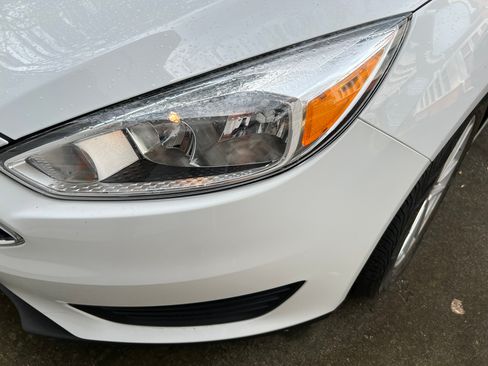 Used 2016 Ford Focus SE image 5