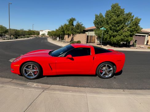 Used 2012 Chevrolet Corvette Coupe image 1