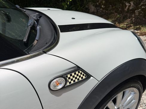 Used 2011 MINI Cooper S FWD image 15