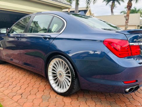 Used 2012 BMW ALPINA B7 xDrive AWD/4WD image 11