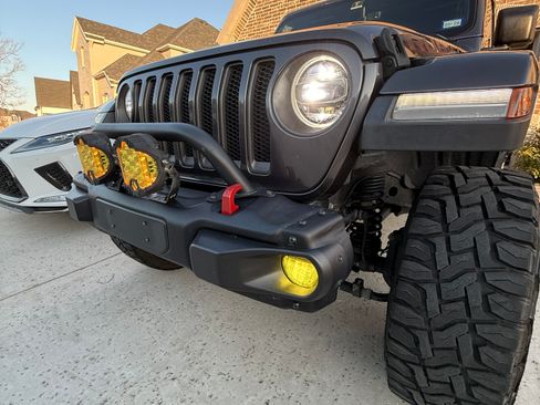 Used 2018 Jeep Wrangler Unlimited Rubicon image 8