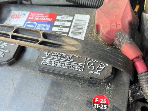 Used 2003 Ford F250 Lariat image 10