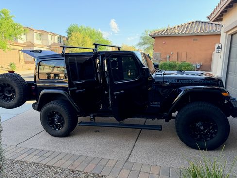 Used 2022 Jeep Wrangler Unlimited Rubicon 4xe w/ Steel Bumper Group AWD/4WD image 13
