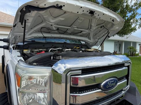 Used 2016 Ford F350 Lariat w/ Lariat Interior Package AWD/4WD image 2