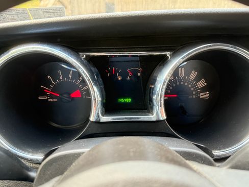 Used 2007 Ford Mustang Premium image 13