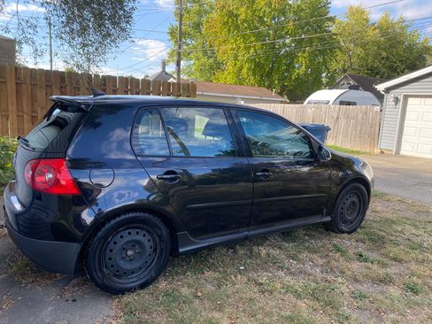 Used 2009 Volkswagen GTI 4-Door image 2