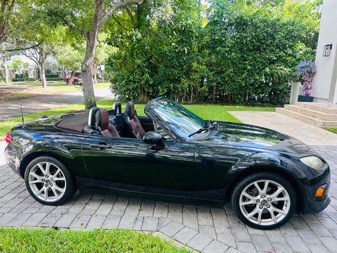 Used 2015 MAZDA MX-5 Miata Grand Touring w/ Premium Package RWD image 8