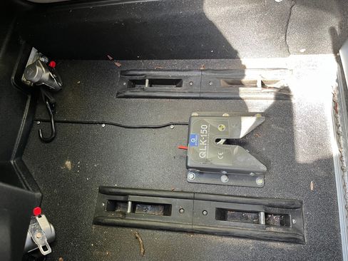 Used 2018 Dodge Grand Caravan SXT image 16