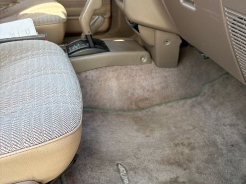 Used 1995 Toyota 4Runner SR5 image 16