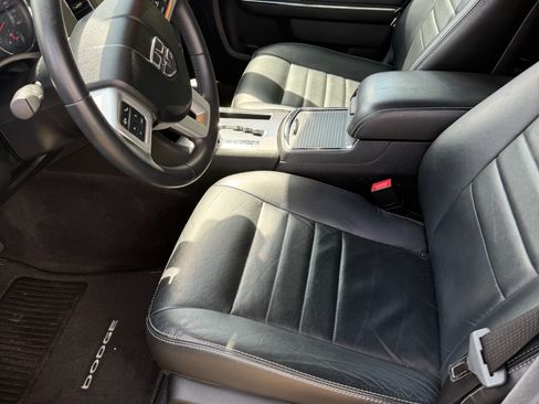 Used 2011 Dodge Charger R/T image 10