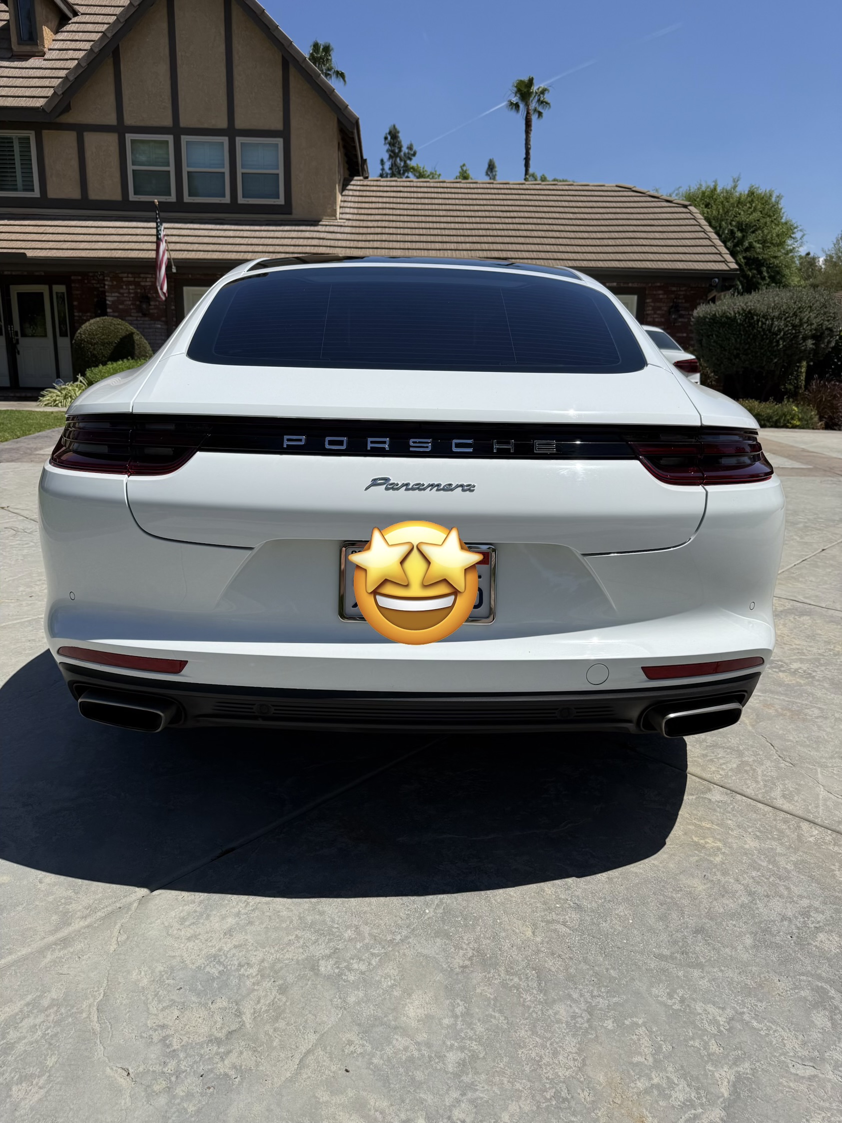Used 2020 Porsche Panamera RWD image 5