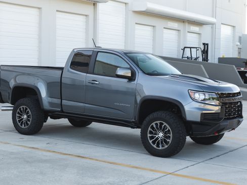 Used 2021 Chevrolet Colorado ZR2 image 11