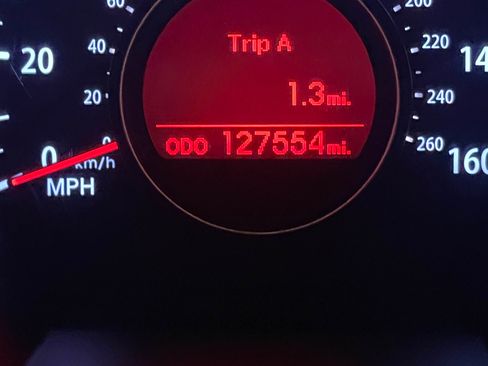 Used 2011 Kia Optima LX w/ Convenience Pkg image 18