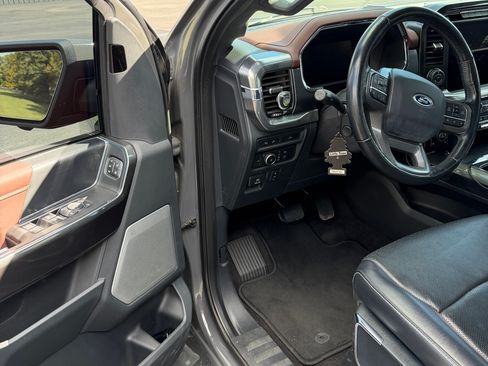 Used 2021 Ford F150 Lariat w/ Equipment Group 502A High image 9