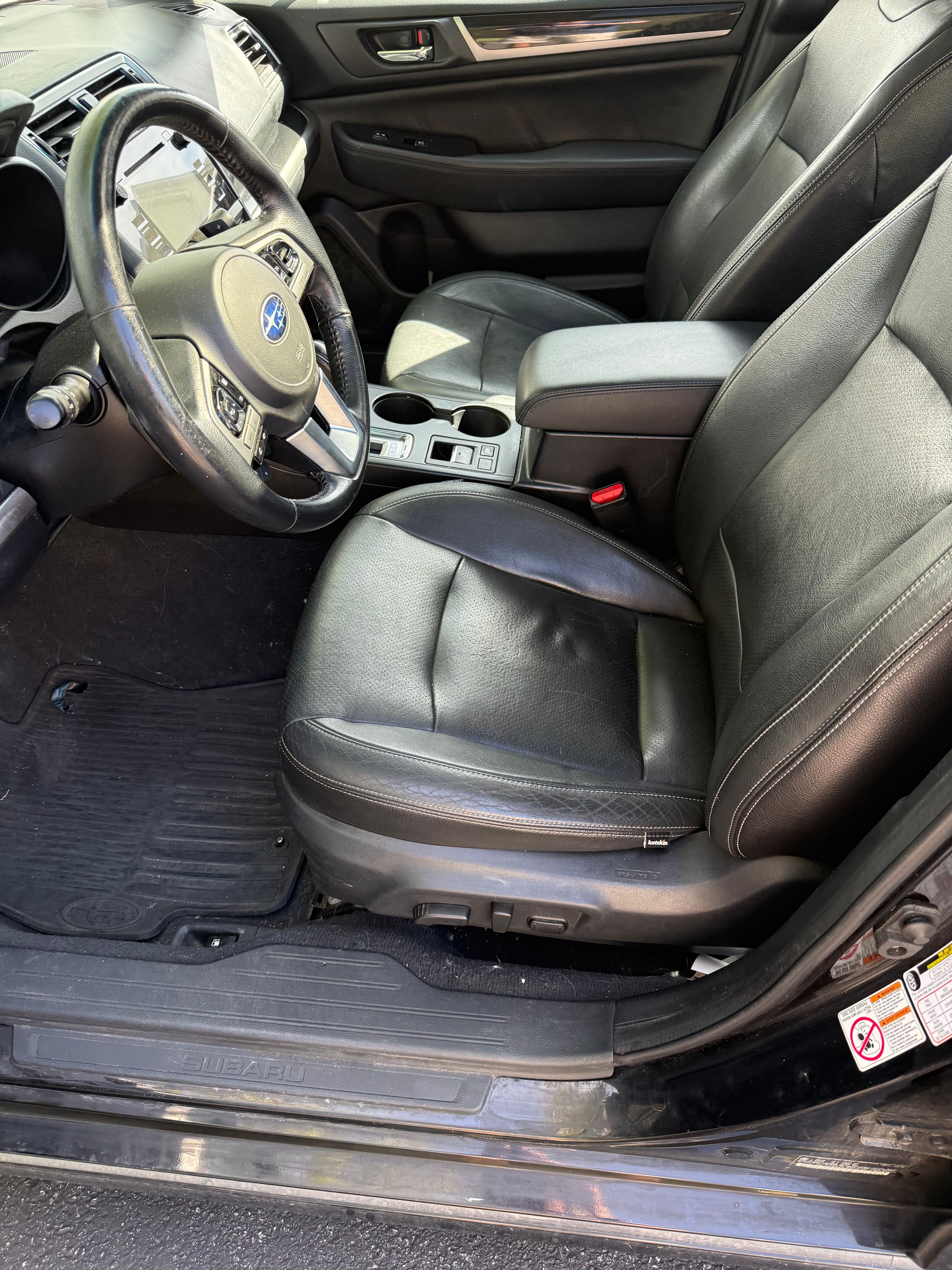 Used 2017 Subaru Legacy 2.5i Sport AWD/4WD image 6