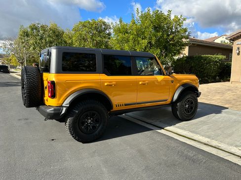 Used 2021 Ford Bronco First Edition image 4