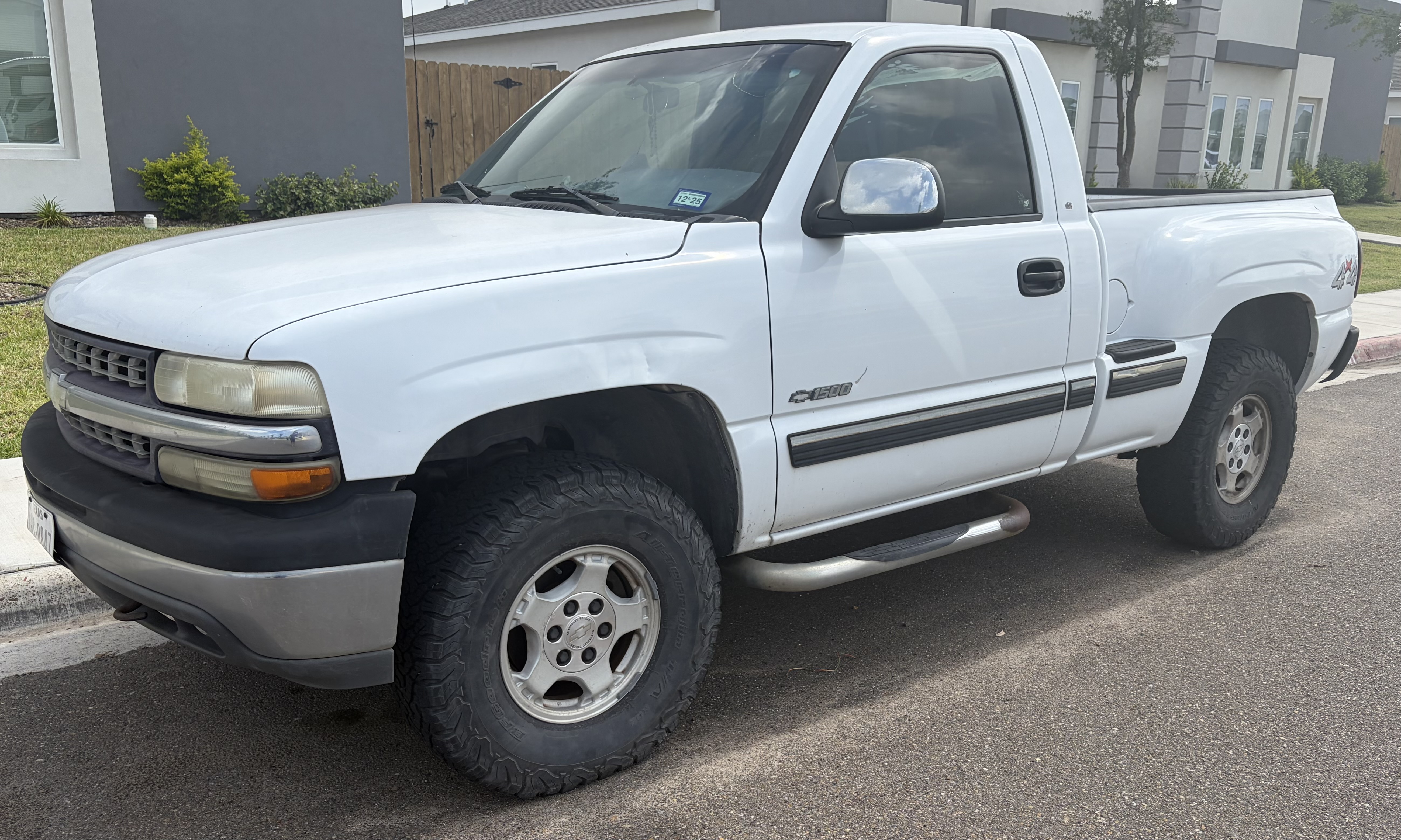 Used 2002 Chevrolet Silverado 1500 LS w/ Heavy Duty Suspension Pkg AWD/4WD image 8