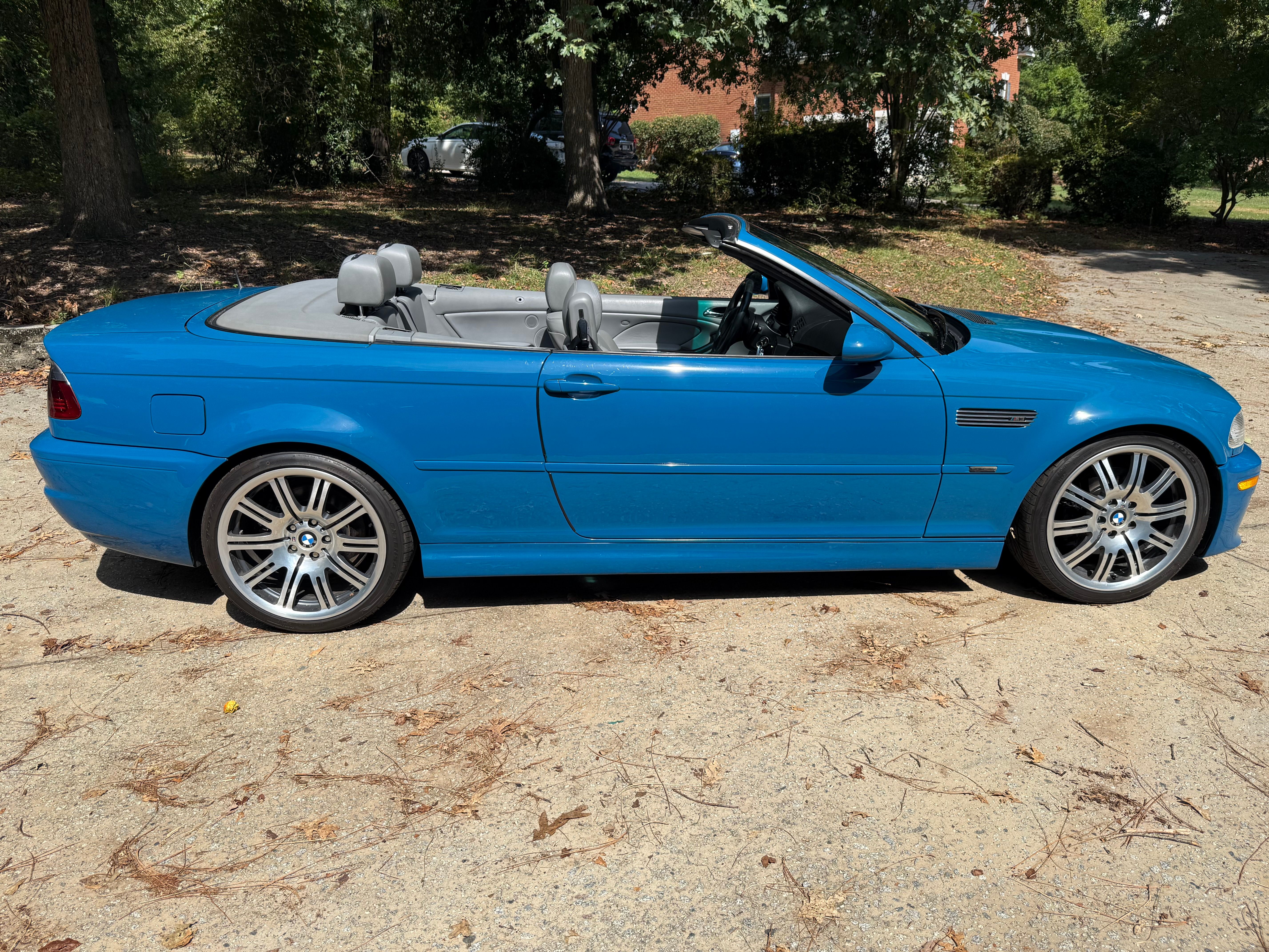 Used 2001 BMW M3 Convertible RWD image 2