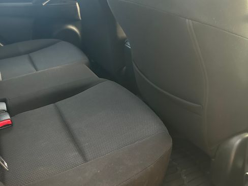 Used 2011 MAZDA MAZDA3 i Sport image 13