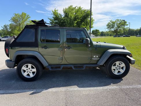 Used 2008 Jeep Wrangler Unlimited X AWD/4WD image 12