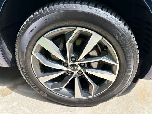 Used 2022 Audi Q5 2.0T Prestige w/ Prestige Package image 12