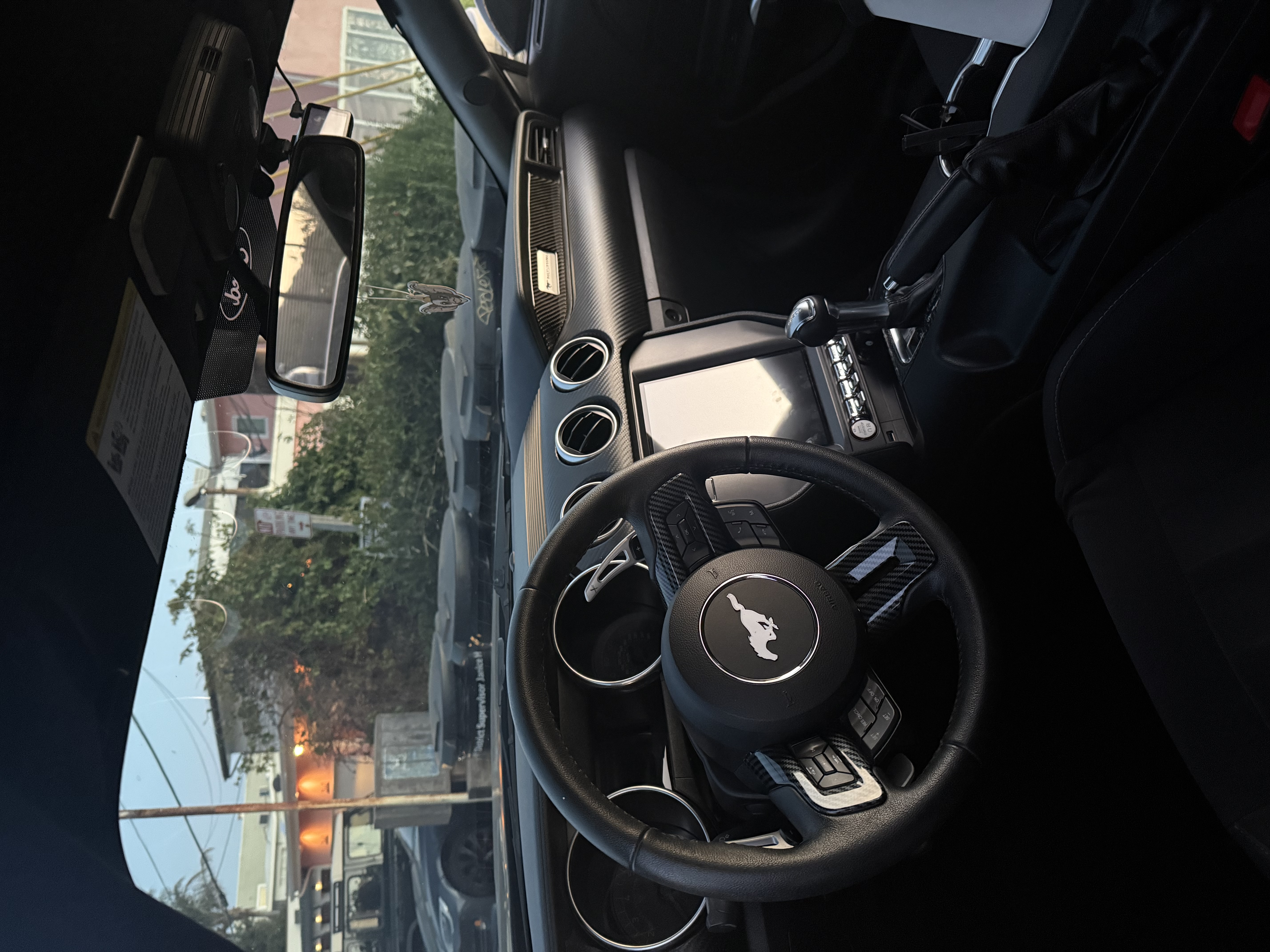 Used 2019 Ford Mustang Coupe RWD image 13