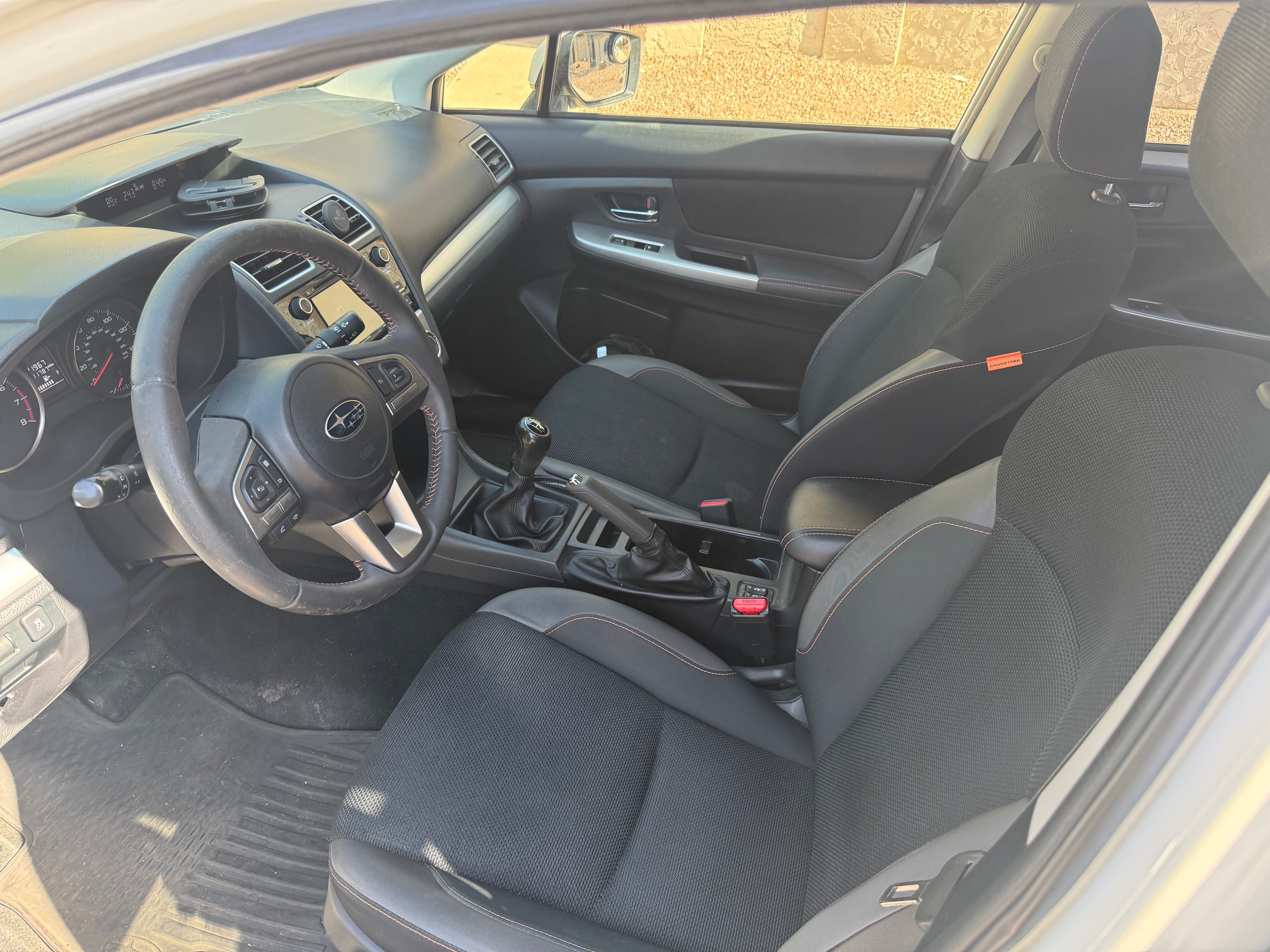 Used 2016 Subaru Crosstrek 2.0i Premium w/ Popular Package #1 AWD/4WD image 8