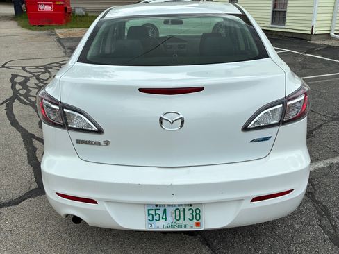 Used 2013 MAZDA MAZDA3 i Sport FWD image 4