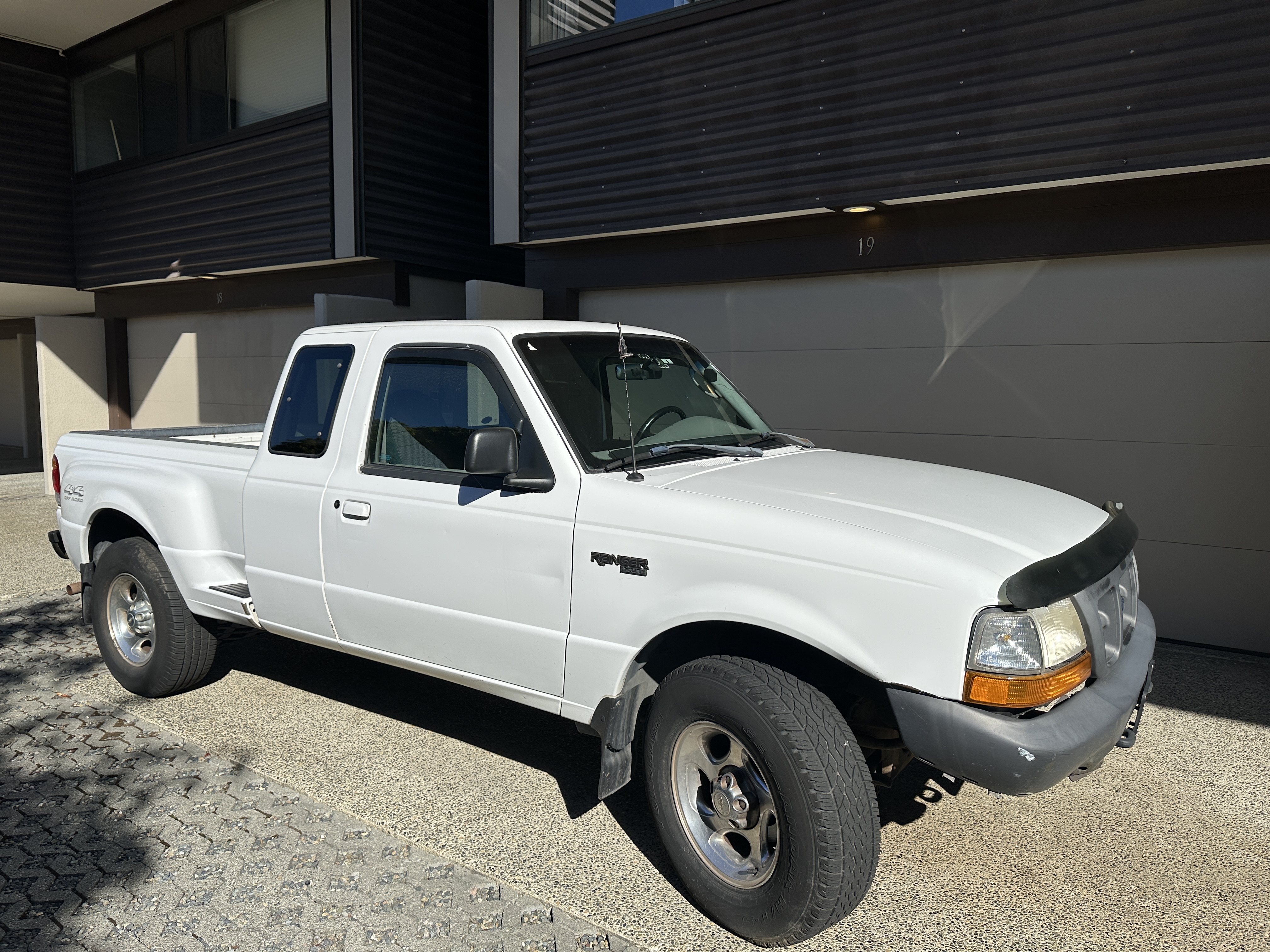 Used 1998 Ford Ranger Splash AWD/4WD image 2
