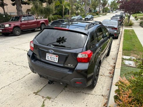 Used 2015 Subaru Crosstrek 2.0i Limited AWD/4WD image 4