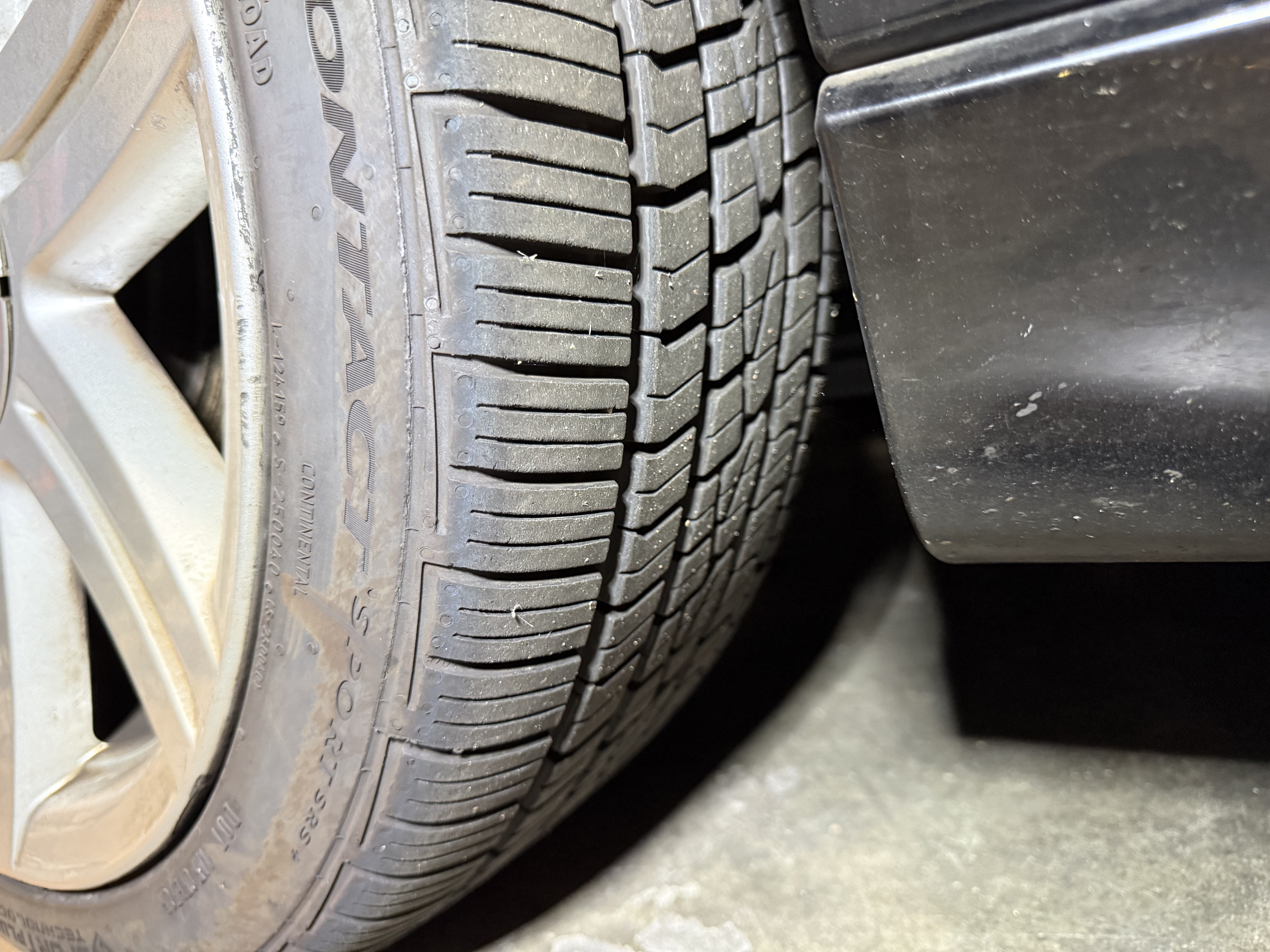 Used 2005 Chrysler Crossfire Coupe RWD image 17