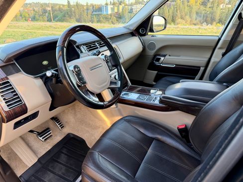 Used 2014 Land Rover Range Rover Supercharged image 5