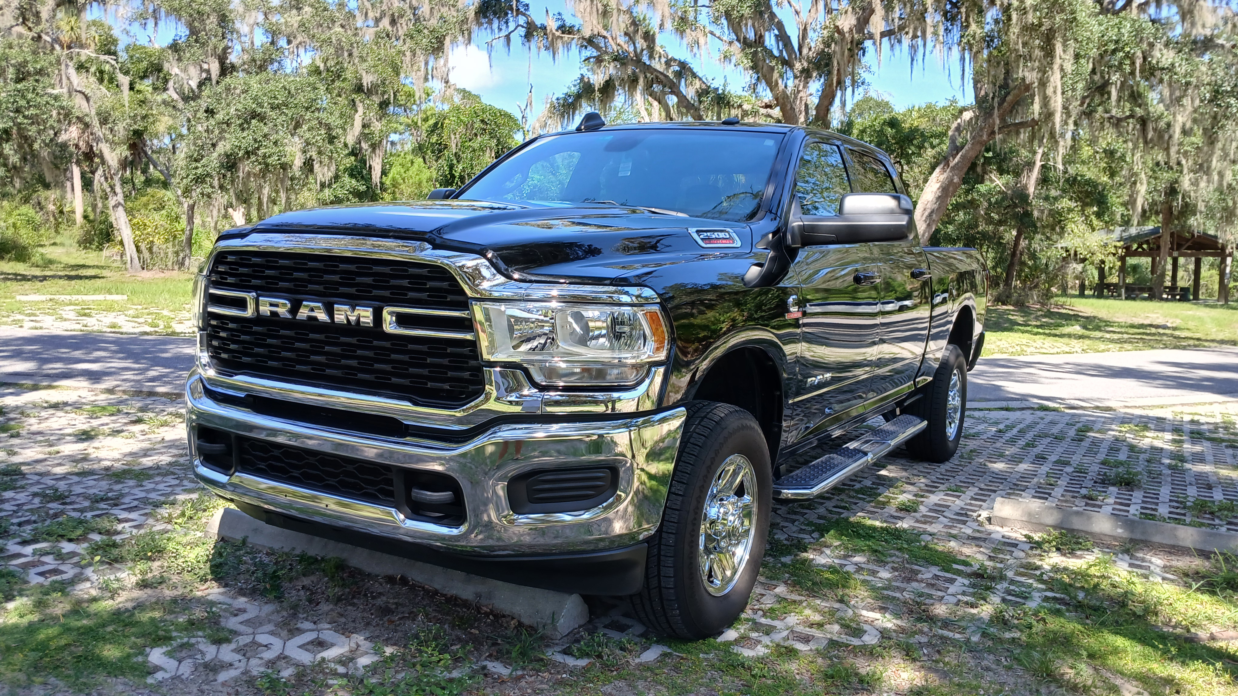 Used 2022 RAM 2500 Big Horn AWD/4WD image 1