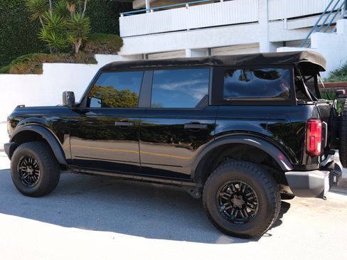 Used 2022 Ford Bronco 4-Door image 5