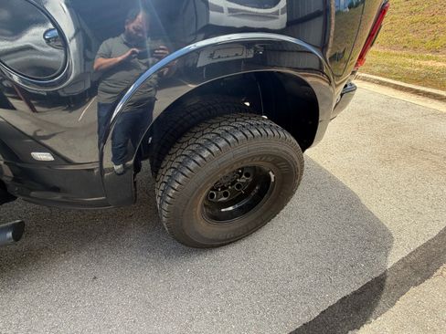 Used 2022 RAM 3500 Laramie w/ Max Tow Package AWD/4WD image 15