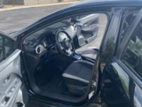 Used 2021 Nissan Versa SV image 13