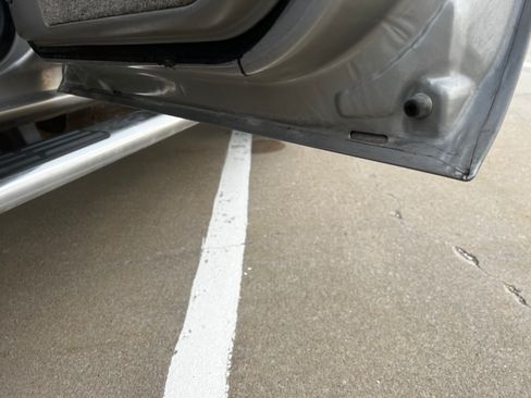 Used 2003 Chevrolet Silverado 3500 LT image 20